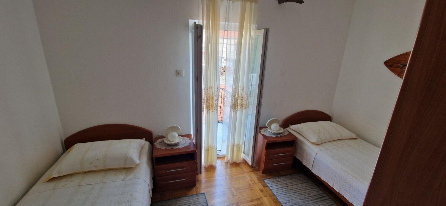 Apartment Tenara Vis Exterior foto