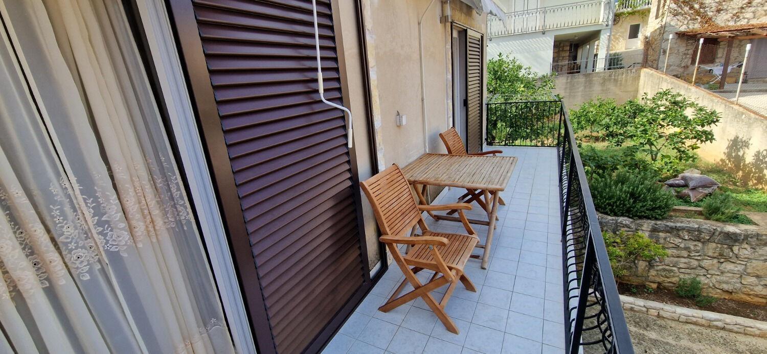 Apartment Tenara Vis Exterior foto